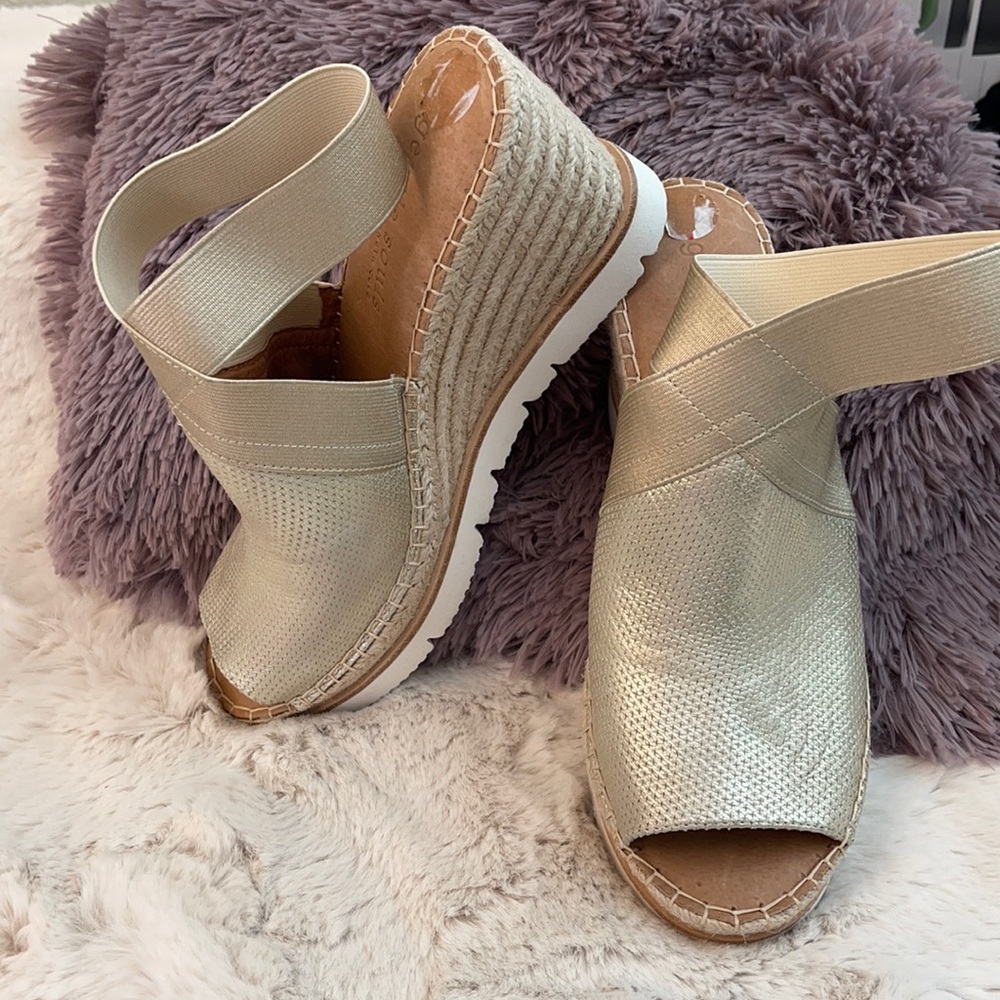 Women shoes